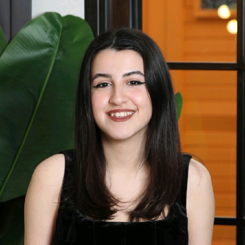 Sinem Ünlü's profile