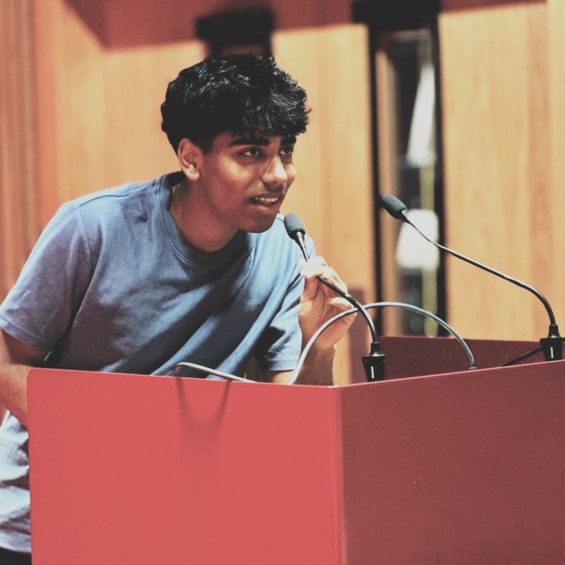 Vivek Kommi's profile